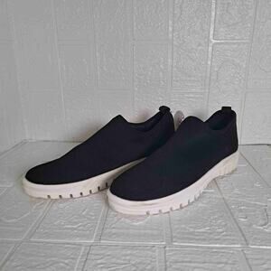 Blondo Karen Navy Slip-On Waterproof Shoes Sneakers